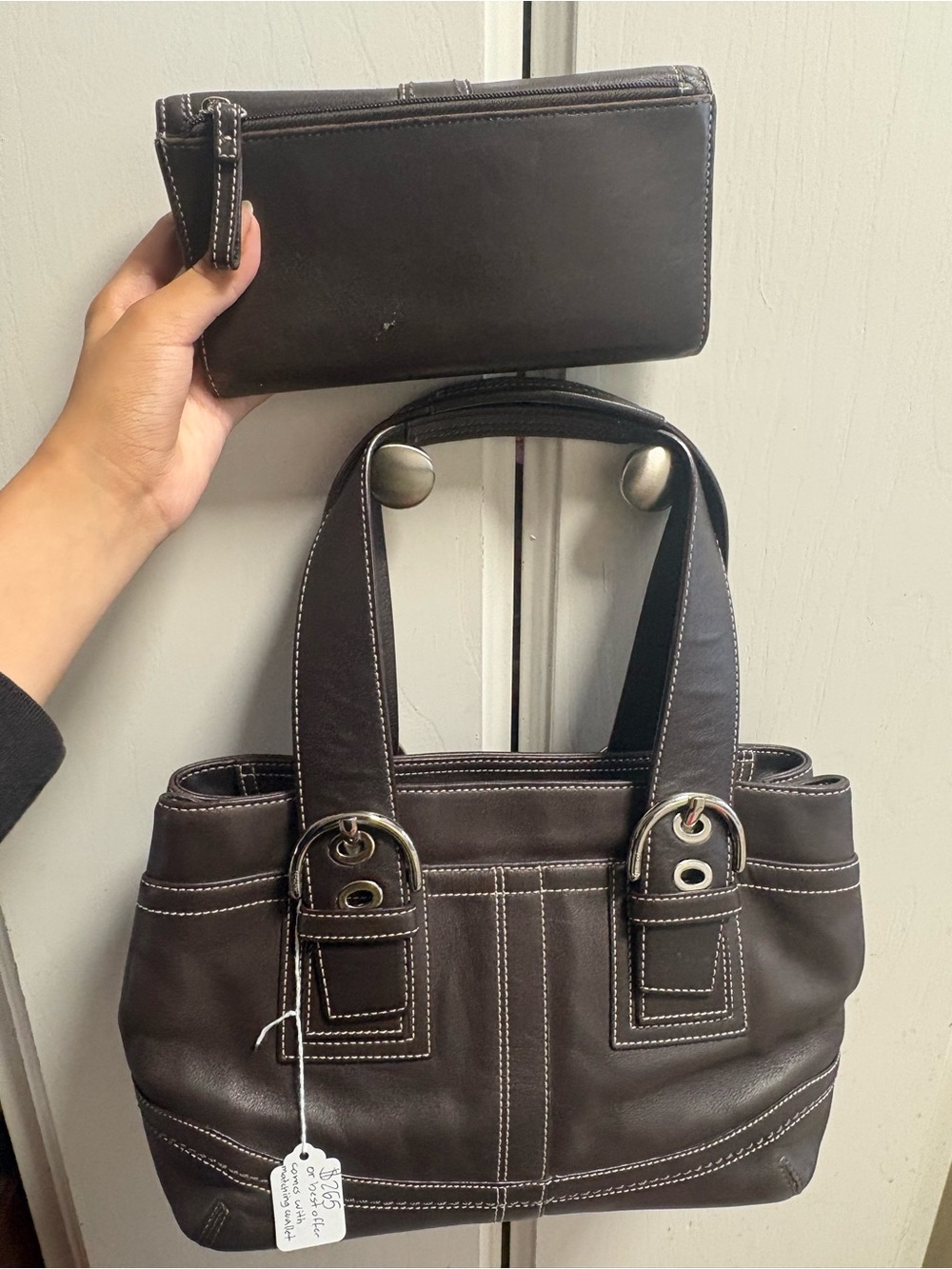 Authentic 2007 coach soho mini tote in brown leather View 2